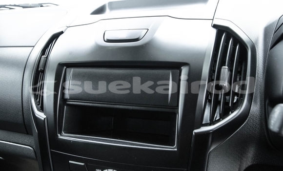 Buy Used Isuzu D–MAX White Car in Bangkok in Bangkok Buy Used Isuzu D–MAX White Car in Bangkok in Bangkok