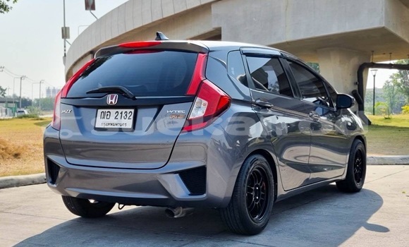 ซื้อ รถมือสอง Honda Jazz อื่น ๆ รถยนต์ ใน %{เมือง} ใน กรุงเทพมหานคร ซื้อ รถมือสอง Honda Jazz อื่น ๆ รถยนต์ ใน %{เมือง} ใน กรุงเทพมหานคร