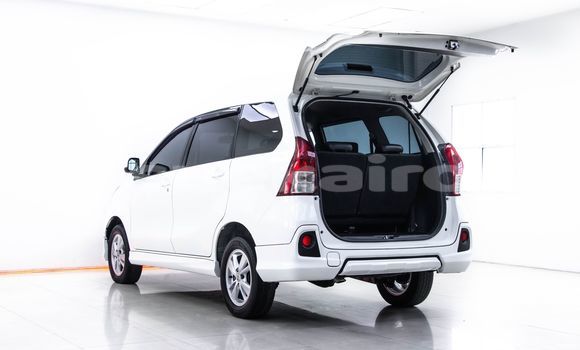 ซื้อ รถมือสอง Toyota Avanza ขาว รถยนต์ ใน %{เมือง} ใน กรุงเทพมหานคร ซื้อ รถมือสอง Toyota Avanza ขาว รถยนต์ ใน %{เมือง} ใน กรุงเทพมหานคร