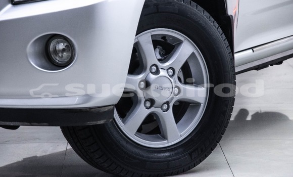 Buy Used Isuzu D–MAX Silver Car in Bangkok in Bangkok Buy Used Isuzu D–MAX Silver Car in Bangkok in Bangkok