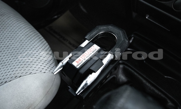 Buy Used Isuzu D–MAX Silver Car in Bangkok in Bangkok Buy Used Isuzu D–MAX Silver Car in Bangkok in Bangkok