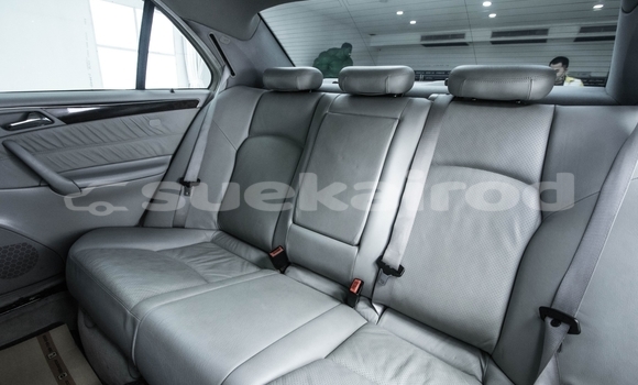 ซื้อ รถมือสอง Mercedes‒Benz C–Class สีน้ำเงิน รถยนต์ ใน %{เมือง} ใน กรุงเทพมหานคร ซื้อ รถมือสอง Mercedes‒Benz C–Class สีน้ำเงิน รถยนต์ ใน %{เมือง} ใน กรุงเทพมหานคร