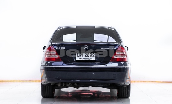 ซื้อ รถมือสอง Mercedes‒Benz C–Class สีน้ำเงิน รถยนต์ ใน %{เมือง} ใน กรุงเทพมหานคร ซื้อ รถมือสอง Mercedes‒Benz C–Class สีน้ำเงิน รถยนต์ ใน %{เมือง} ใน กรุงเทพมหานคร