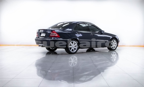ซื้อ รถมือสอง Mercedes‒Benz C–Class สีน้ำเงิน รถยนต์ ใน %{เมือง} ใน กรุงเทพมหานคร ซื้อ รถมือสอง Mercedes‒Benz C–Class สีน้ำเงิน รถยนต์ ใน %{เมือง} ใน กรุงเทพมหานคร