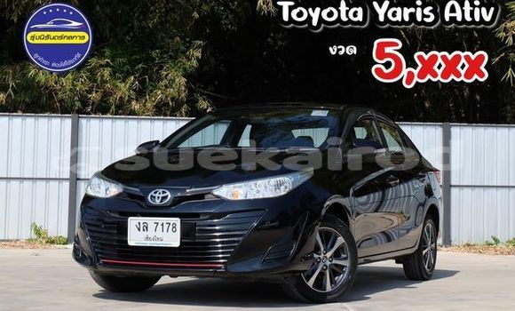 ซื้อ รถมือสอง Toyota Yaris สีดำ รถยนต์ ใน %{เมือง} ใน กรุงเทพมหานคร