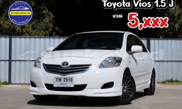 ซื้อ รถมือสอง Toyota Vios ขาว รถยนต์ ใน %{เมือง} ใน กรุงเทพมหานคร