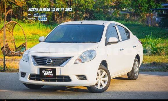 ซื้อ รถมือสอง Nissan Almera ขาว รถยนต์ ใน %{เมือง} ใน กรุงเทพมหานคร