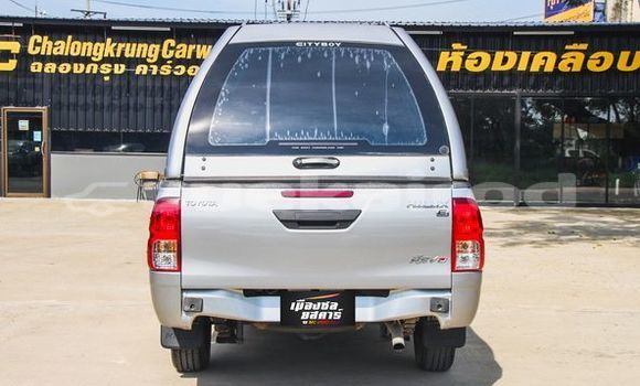 Buy Used Toyota Hiluxe Revo Silver Car in Bangkok in Bangkok Buy Used Toyota Hiluxe Revo Silver Car in Bangkok in Bangkok