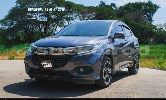 Buy Used Honda HR-V Black Car in Bangkok in Bangkok