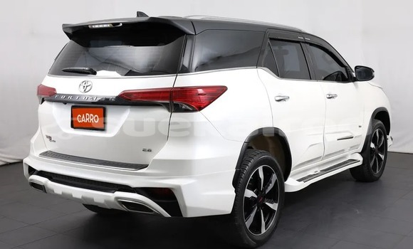 Buy Used Toyota Fortuner White Car in Bangkok in Bangkok Buy Used Toyota Fortuner White Car in Bangkok in Bangkok