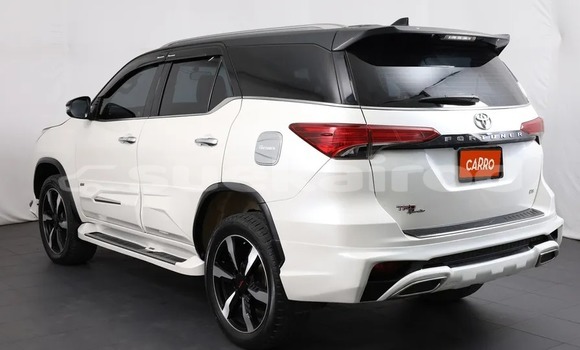 Buy Used Toyota Fortuner White Car in Bangkok in Bangkok Buy Used Toyota Fortuner White Car in Bangkok in Bangkok