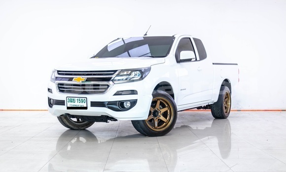 Buy Used Chevrolet Corolado White Car in Bangkok in Bangkok