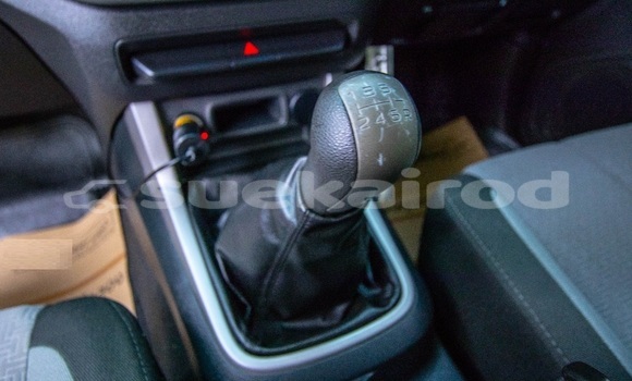 Buy Used Chevrolet Corolado White Car in Bangkok in Bangkok Buy Used Chevrolet Corolado White Car in Bangkok in Bangkok