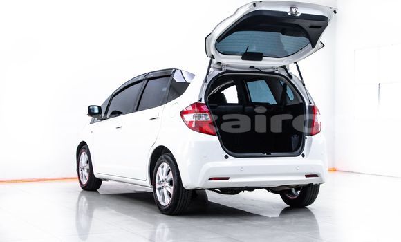 ซื้อ รถมือสอง Honda Jazz ขาว รถยนต์ ใน %{เมือง} ใน กรุงเทพมหานคร ซื้อ รถมือสอง Honda Jazz ขาว รถยนต์ ใน %{เมือง} ใน กรุงเทพมหานคร