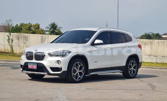 Buy Used BMW X1 White Car in Bangkok in Bangkok