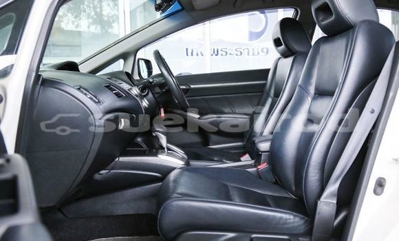 ซื้อ รถมือสอง Honda Civic ขาว รถยนต์ ใน %{เมือง} ใน กรุงเทพมหานคร ซื้อ รถมือสอง Honda Civic ขาว รถยนต์ ใน %{เมือง} ใน กรุงเทพมหานคร