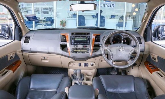 ซื้อ รถมือสอง Toyota Fortuner สีดำ รถยนต์ ใน %{เมือง} ใน กรุงเทพมหานคร ซื้อ รถมือสอง Toyota Fortuner สีดำ รถยนต์ ใน %{เมือง} ใน กรุงเทพมหานคร