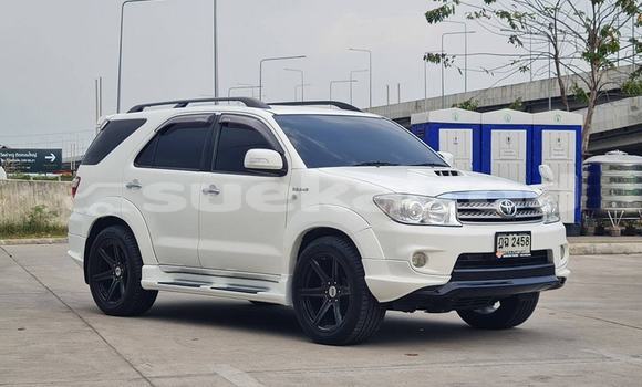 Buy Used Toyota Fortuner White Car in Bangkok in Bangkok Buy Used Toyota Fortuner White Car in Bangkok in Bangkok