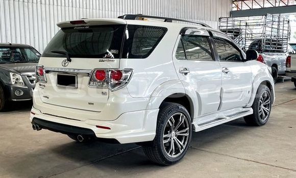 Buy Used Toyota Fortuner White Car in Bangkok in Bangkok Buy Used Toyota Fortuner White Car in Bangkok in Bangkok