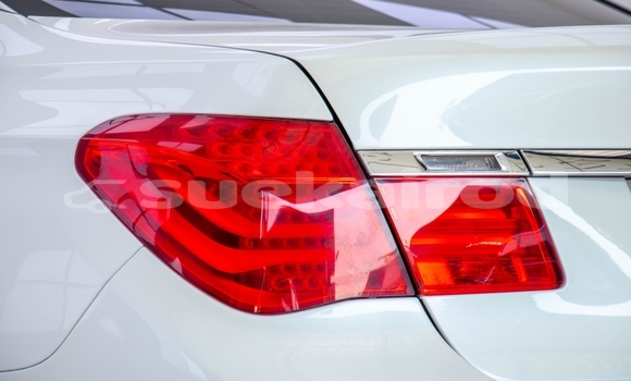 Buy Used BMW 7-Series White Car in Bangkok in Bangkok Buy Used BMW 7-Series White Car in Bangkok in Bangkok