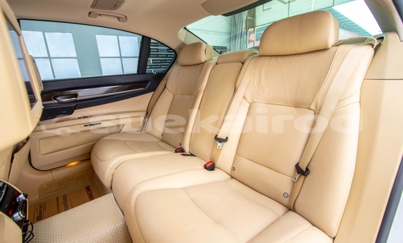Buy Used BMW 7-Series White Car in Bangkok in Bangkok Buy Used BMW 7-Series White Car in Bangkok in Bangkok