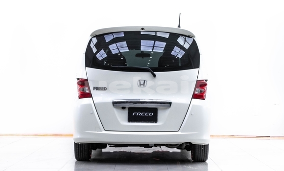 ซื้อ รถมือสอง Honda Freed ขาว รถยนต์ ใน %{เมือง} ใน สมุทรสาคร ซื้อ รถมือสอง Honda Freed ขาว รถยนต์ ใน %{เมือง} ใน สมุทรสาคร