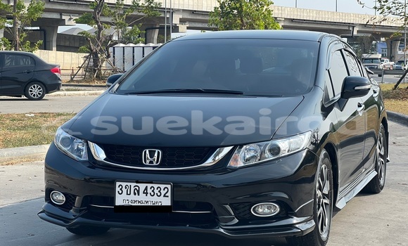 ซื้อ รถมือสอง Honda Civic สีดำ รถยนต์ ใน %{เมือง} ใน กรุงเทพมหานคร