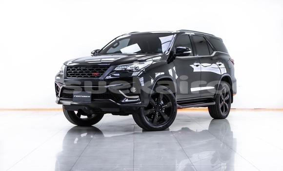 Buy Used Toyota Fortuner Black Car in Samut Sakhon in Samut Sakhon