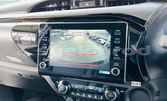 Buy Used Toyota Hiluxe Revo Brown Car in Bangkok in Bangkok Buy Used Toyota Hiluxe Revo Brown Car in Bangkok in Bangkok