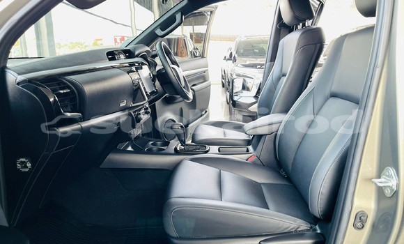 Buy Used Toyota Hiluxe Revo Brown Car in Bangkok in Bangkok Buy Used Toyota Hiluxe Revo Brown Car in Bangkok in Bangkok