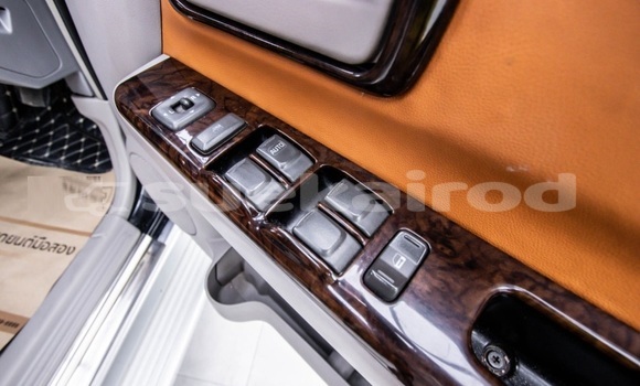 Buy Used Isuzu MU-7 Other Car in Bangkok in Bangkok Buy Used Isuzu MU-7 Other Car in Bangkok in Bangkok