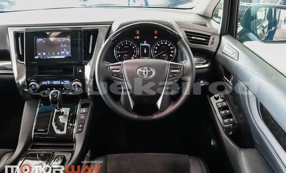 ซื้อ รถมือสอง Toyota Vellfire สีดำ รถยนต์ ใน %{เมือง} ใน กรุงเทพมหานคร ซื้อ รถมือสอง Toyota Vellfire สีดำ รถยนต์ ใน %{เมือง} ใน กรุงเทพมหานคร