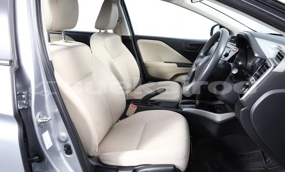 ซื้อ รถมือสอง Honda City เงิน รถยนต์ ใน %{เมือง} ใน กรุงเทพมหานคร ซื้อ รถมือสอง Honda City เงิน รถยนต์ ใน %{เมือง} ใน กรุงเทพมหานคร