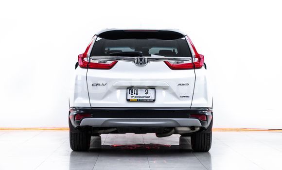 Buy Used Honda CR-V White Car in Bangkok in Bangkok Buy Used Honda CR-V White Car in Bangkok in Bangkok