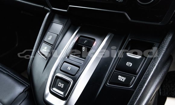 Buy Used Honda CR-V White Car in Bangkok in Bangkok Buy Used Honda CR-V White Car in Bangkok in Bangkok