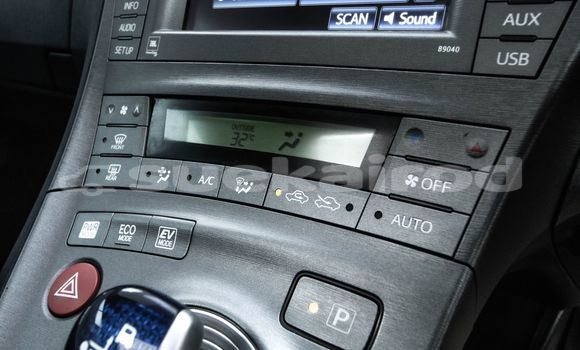 Buy Used Toyota Prius White Car in Bangkok in Bangkok Buy Used Toyota Prius White Car in Bangkok in Bangkok