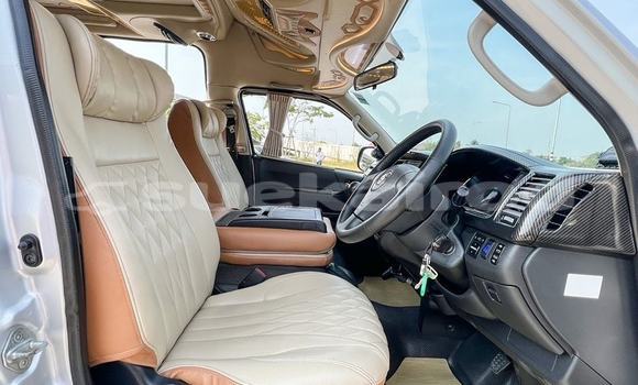 ซื้อ รถมือสอง Toyota Commuter อื่น ๆ รถยนต์ ใน %{เมือง} ใน กรุงเทพมหานคร ซื้อ รถมือสอง Toyota Commuter อื่น ๆ รถยนต์ ใน %{เมือง} ใน กรุงเทพมหานคร