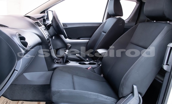 Buy Used Mazda BT-50 White Car in Nonthaburi in Nonthaburi Buy Used Mazda BT-50 White Car in Nonthaburi in Nonthaburi