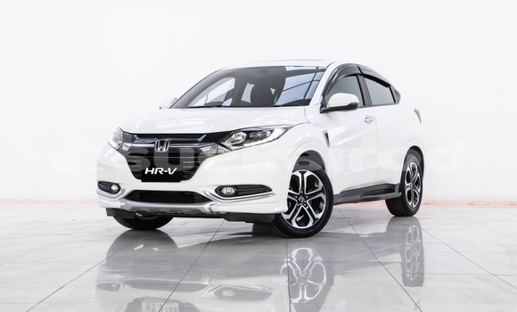 ซื้อ รถมือสอง Honda HR-V ขาว รถยนต์ ใน %{เมือง} ใน นนทบุรี ซื้อ รถมือสอง Honda HR-V ขาว รถยนต์ ใน %{เมือง} ใน นนทบุรี