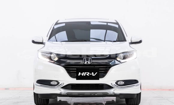 ซื้อ รถมือสอง Honda HR-V ขาว รถยนต์ ใน %{เมือง} ใน นนทบุรี ซื้อ รถมือสอง Honda HR-V ขาว รถยนต์ ใน %{เมือง} ใน นนทบุรี