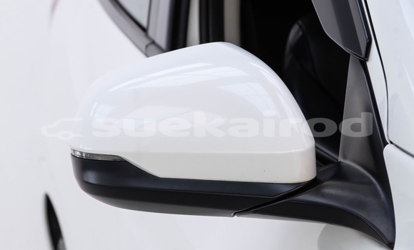 ซื้อ รถมือสอง Honda HR-V ขาว รถยนต์ ใน %{เมือง} ใน นนทบุรี ซื้อ รถมือสอง Honda HR-V ขาว รถยนต์ ใน %{เมือง} ใน นนทบุรี