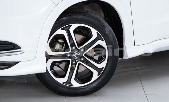 ซื้อ รถมือสอง Honda HR-V ขาว รถยนต์ ใน %{เมือง} ใน นนทบุรี ซื้อ รถมือสอง Honda HR-V ขาว รถยนต์ ใน %{เมือง} ใน นนทบุรี