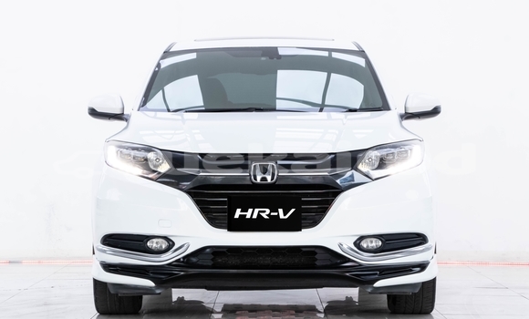 Buy Used Honda HR-V White Car in Nonthaburi in Nonthaburi Buy Used Honda HR-V White Car in Nonthaburi in Nonthaburi
