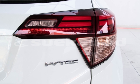 Buy Used Honda HR-V White Car in Nonthaburi in Nonthaburi Buy Used Honda HR-V White Car in Nonthaburi in Nonthaburi