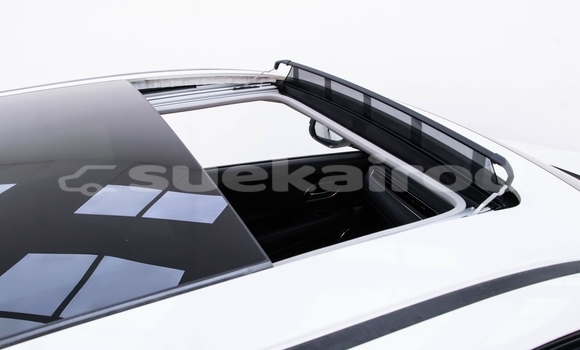 Buy Used Honda HR-V White Car in Nonthaburi in Nonthaburi Buy Used Honda HR-V White Car in Nonthaburi in Nonthaburi