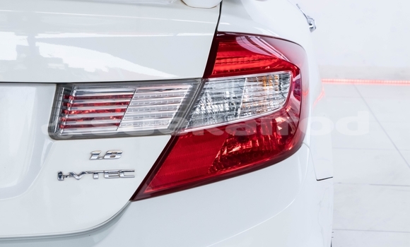 Buy Used Honda Civic White Car in Nonthaburi in Nonthaburi Buy Used Honda Civic White Car in Nonthaburi in Nonthaburi