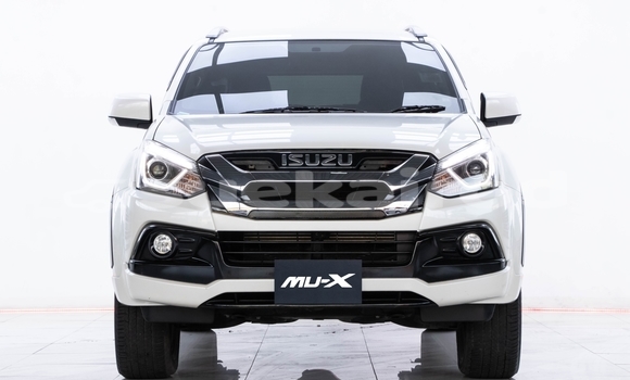 Buy Used Isuzu MU-X White Car in Nonthaburi in Nonthaburi Buy Used Isuzu MU-X White Car in Nonthaburi in Nonthaburi