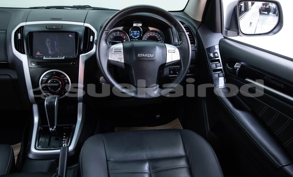 Buy Used Isuzu MU-X White Car in Nonthaburi in Nonthaburi Buy Used Isuzu MU-X White Car in Nonthaburi in Nonthaburi