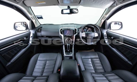 Buy Used Isuzu MU-X White Car in Nonthaburi in Nonthaburi Buy Used Isuzu MU-X White Car in Nonthaburi in Nonthaburi