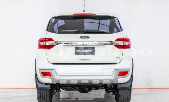 Buy Used Ford Everest White Car in Bangkok in Bangkok Buy Used Ford Everest White Car in Bangkok in Bangkok